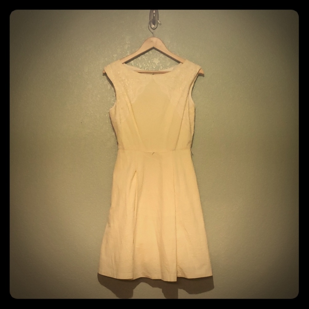 Maggy London yellow lace dress